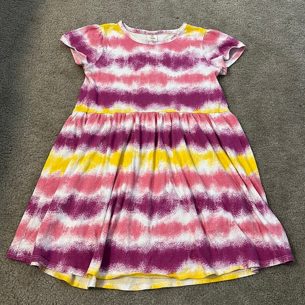 Girls dress